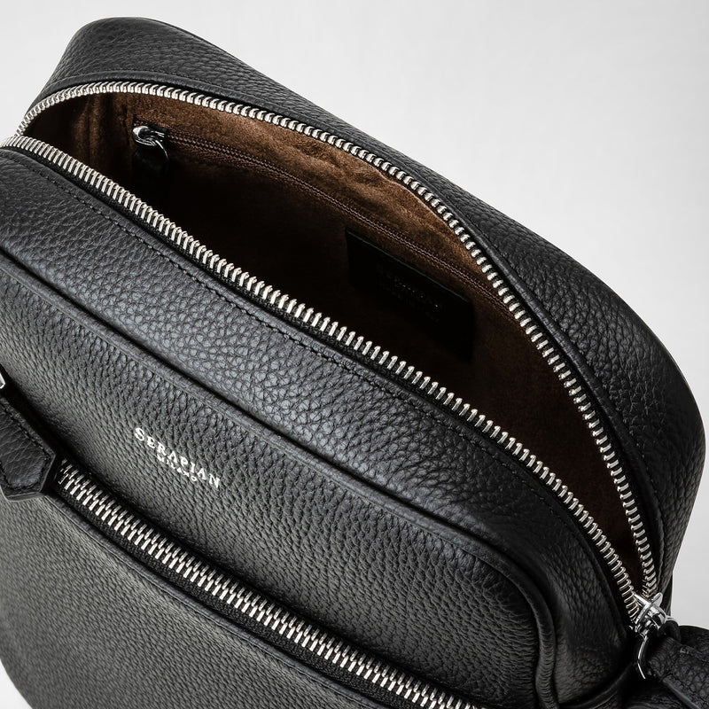 Sacoche north south en cuir cachemire - black