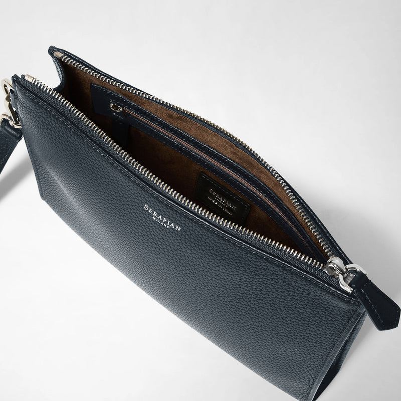 Pouch with zip in cachemire leather - navy blue