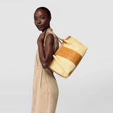 Small secret tote bag in raffia and seta leather - natural/almond
