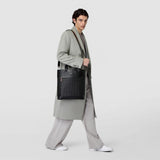 Vertical tote ban in stepan 72 - black/black/cuoio